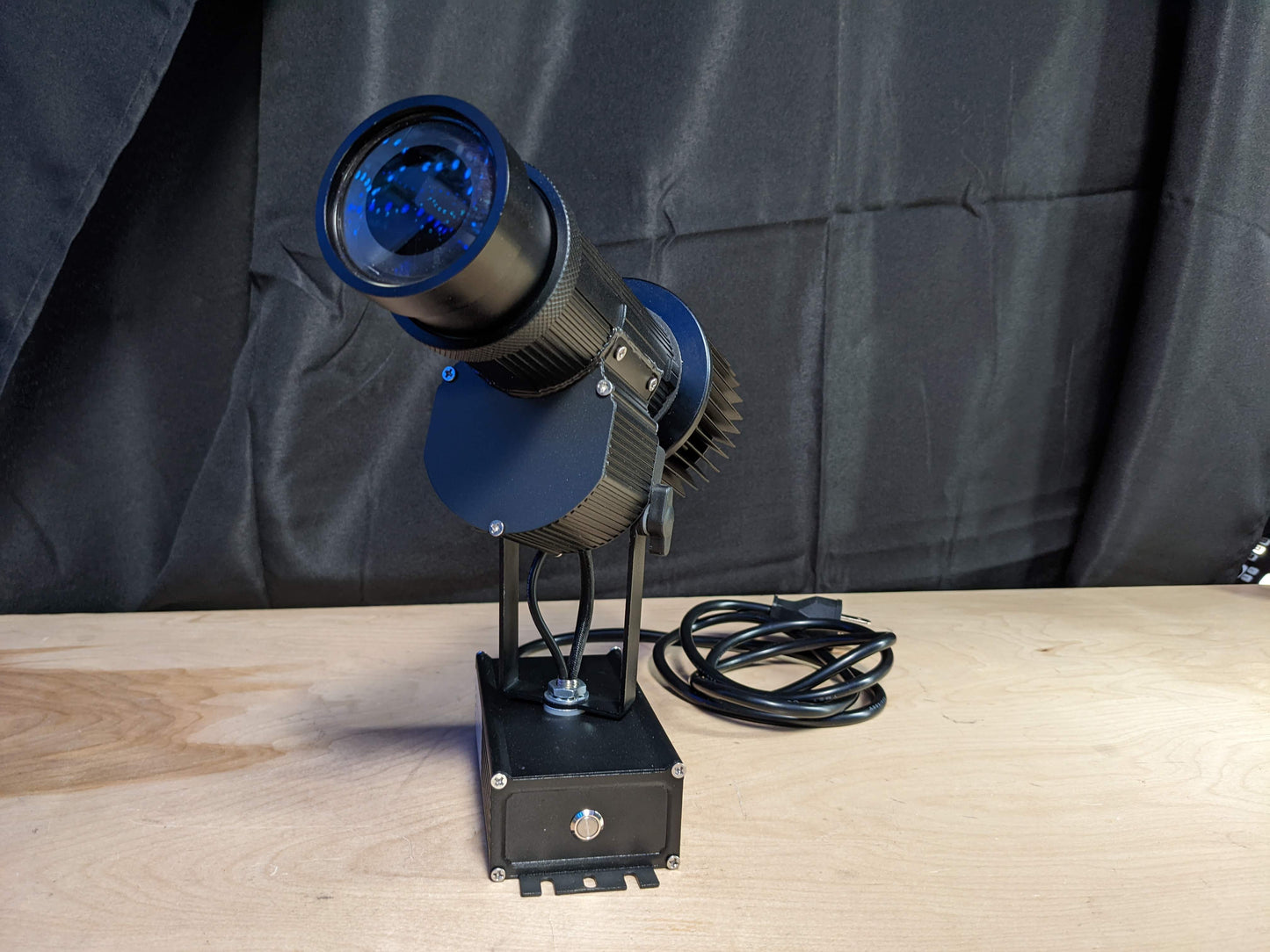 Dominar 30w LED Waterproof Gobo Projector